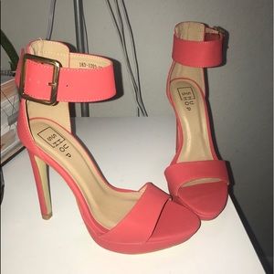 Coral red heels size 6 1/2